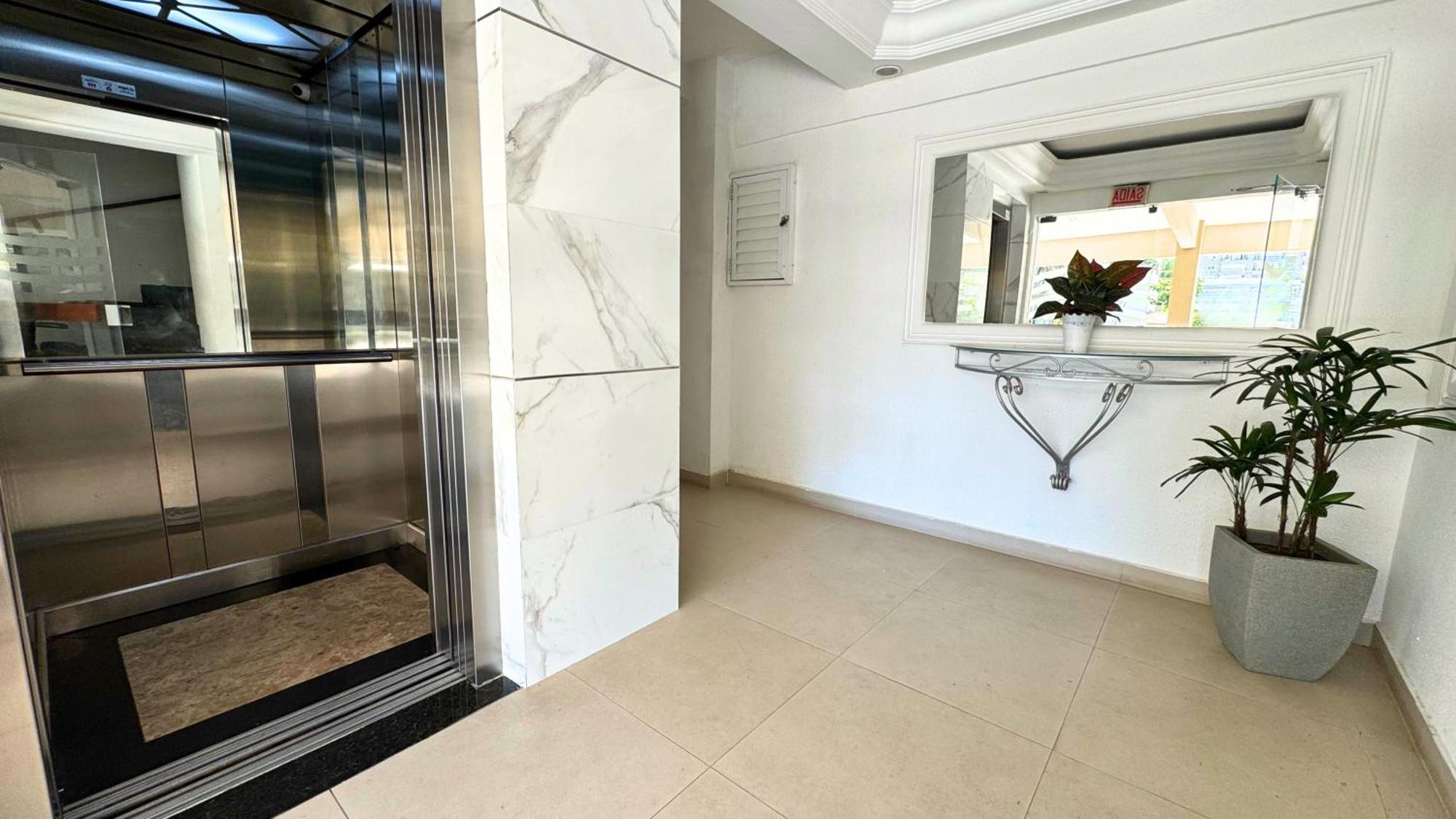 Apartment A 10 Minutos A Pe Da Roda Gigante *